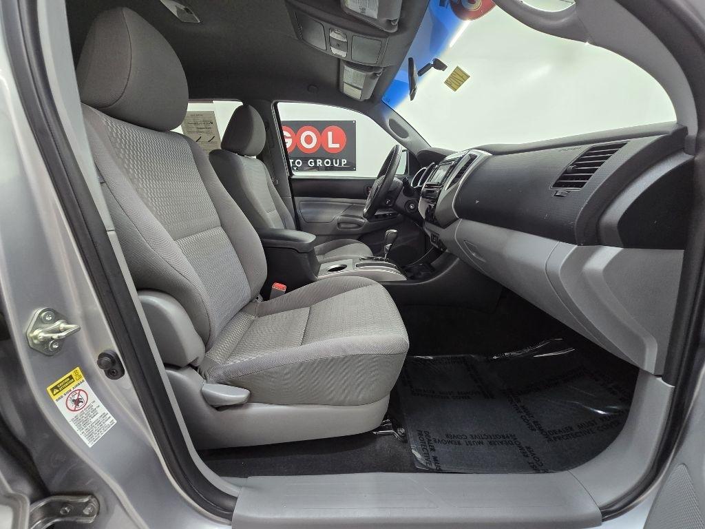 Toyota Tacoma PreRunner Double Cab V6 5AT 2WD 2015