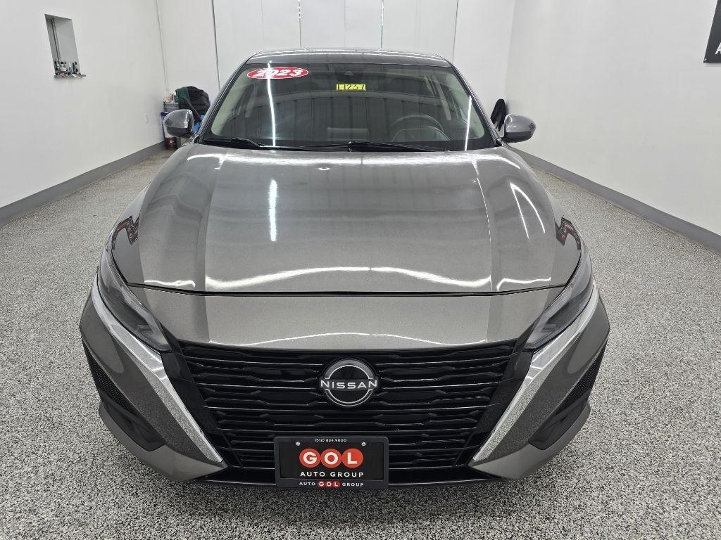 Nissan Altima 2.5 SV 2023