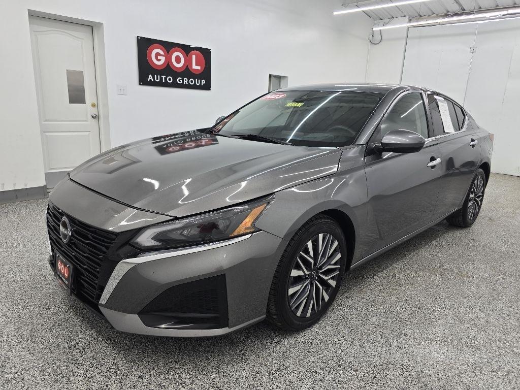 Nissan Altima 2.5 SV 2023