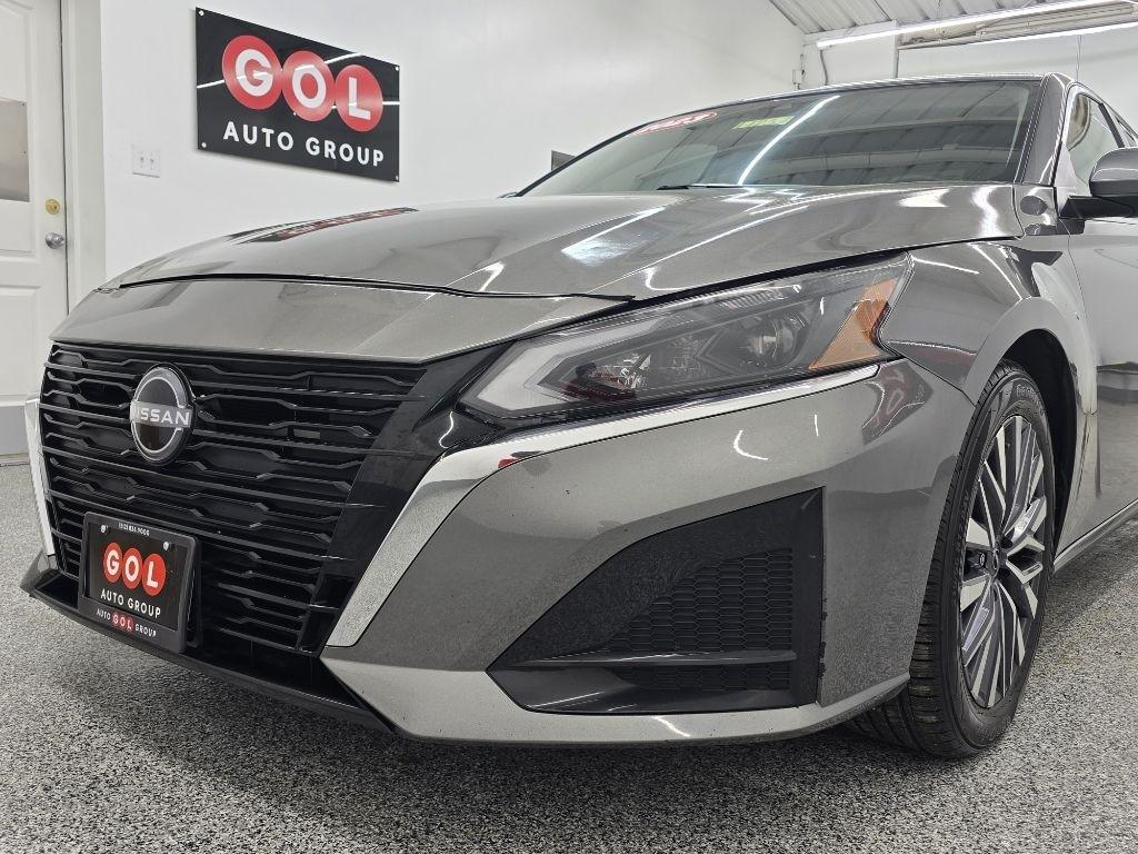 Nissan Altima 2.5 SV 2023