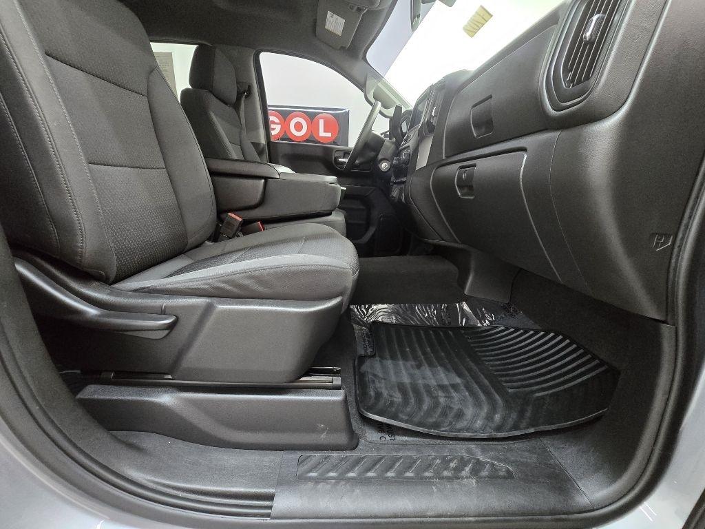 Chevrolet Silverado 1500 Custom Crew Cab Short Box 2WD 2020