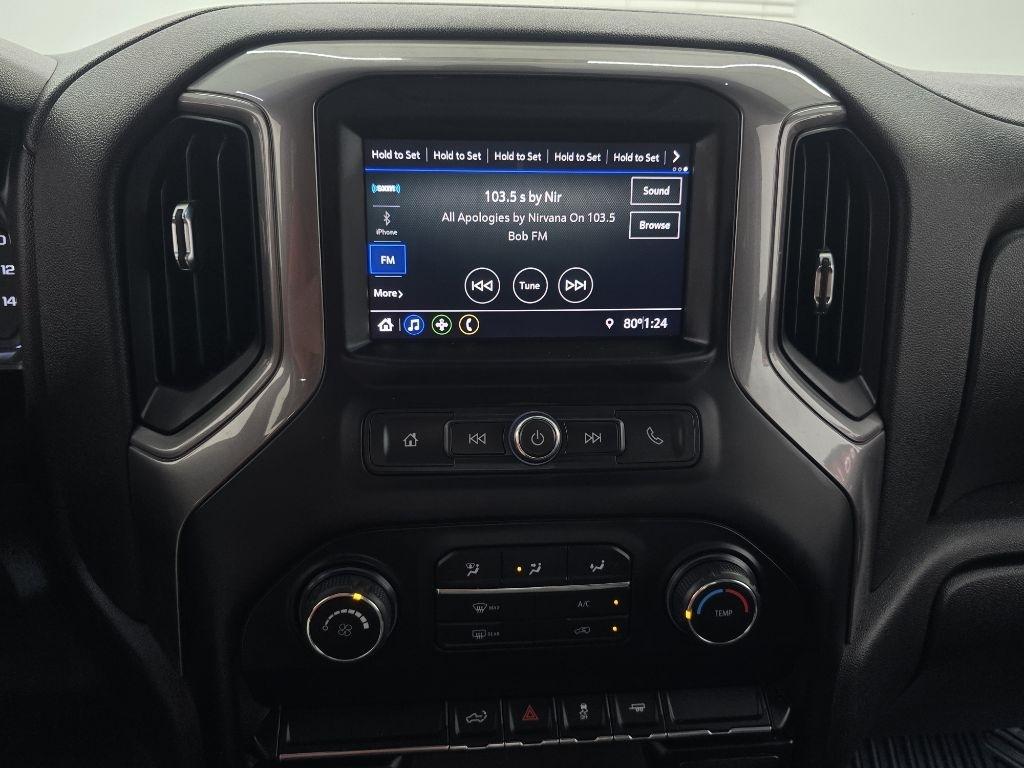 Chevrolet Silverado 1500 Custom Crew Cab Short Box 2WD 2020
