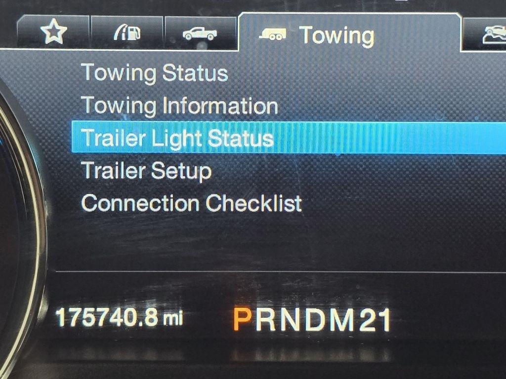 Ford F-150 XL SuperCrew 5.5-ft. Bed 4WD 2015