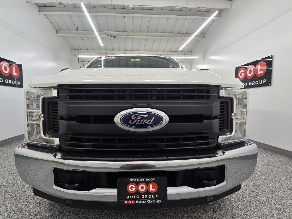 Ford F-250 SD Lariat Crew Cab 2WD 2019