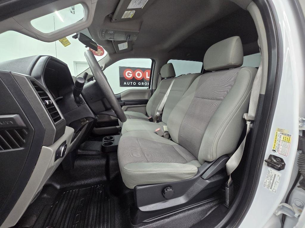 Ford F-250 SD Lariat Crew Cab 2WD 2019