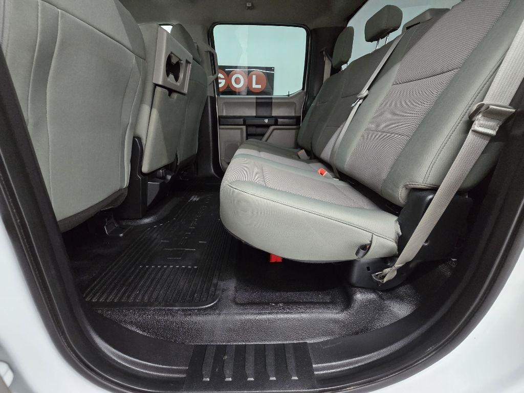 Ford F-250 SD Lariat Crew Cab 2WD 2019