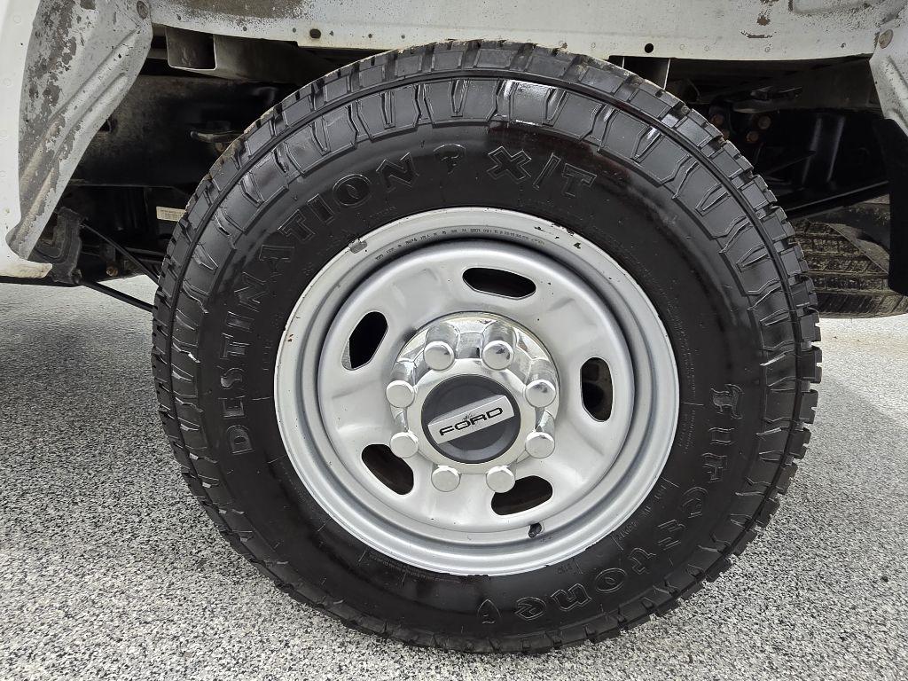 Ford F-250 SD Lariat Crew Cab 2WD 2019