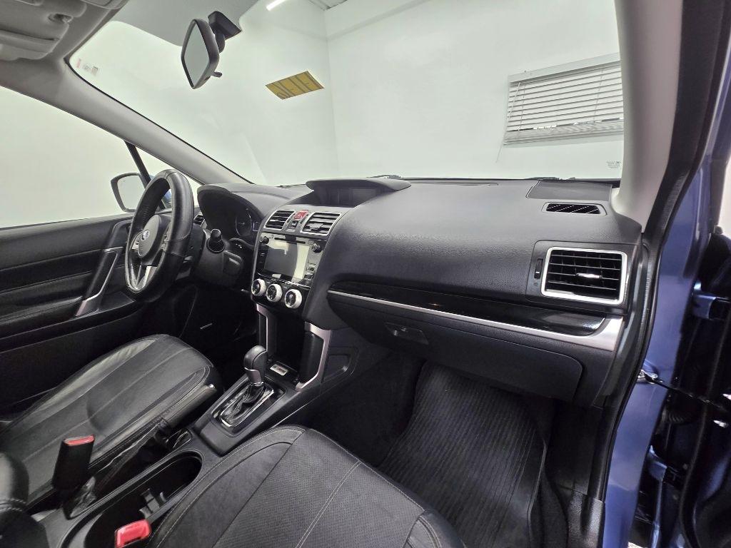 Subaru Forester 2.5i Touring 2017