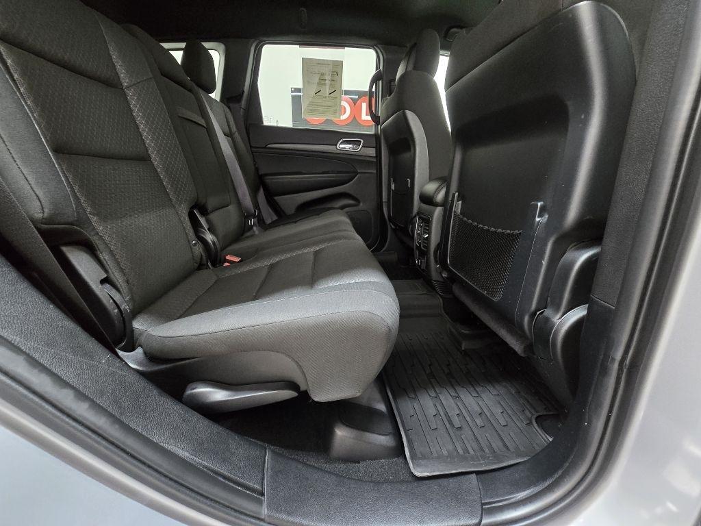 Jeep Grand Cherokee Laredo 4WD 2020