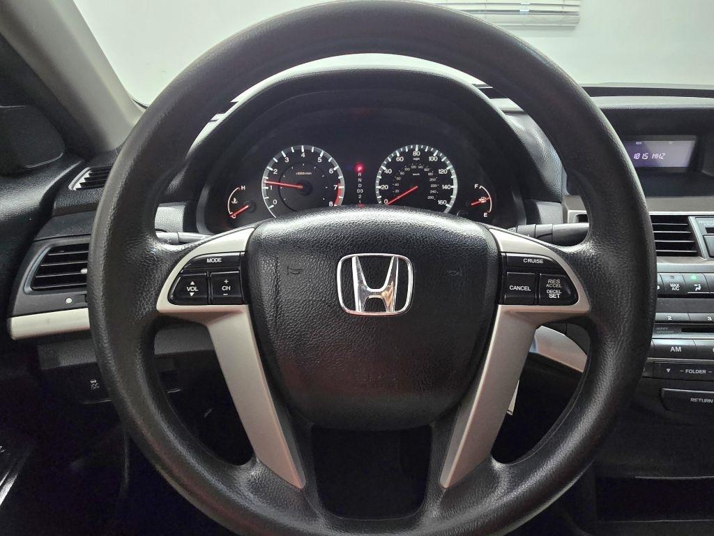 Honda Accord LX-P Sedan AT 2012