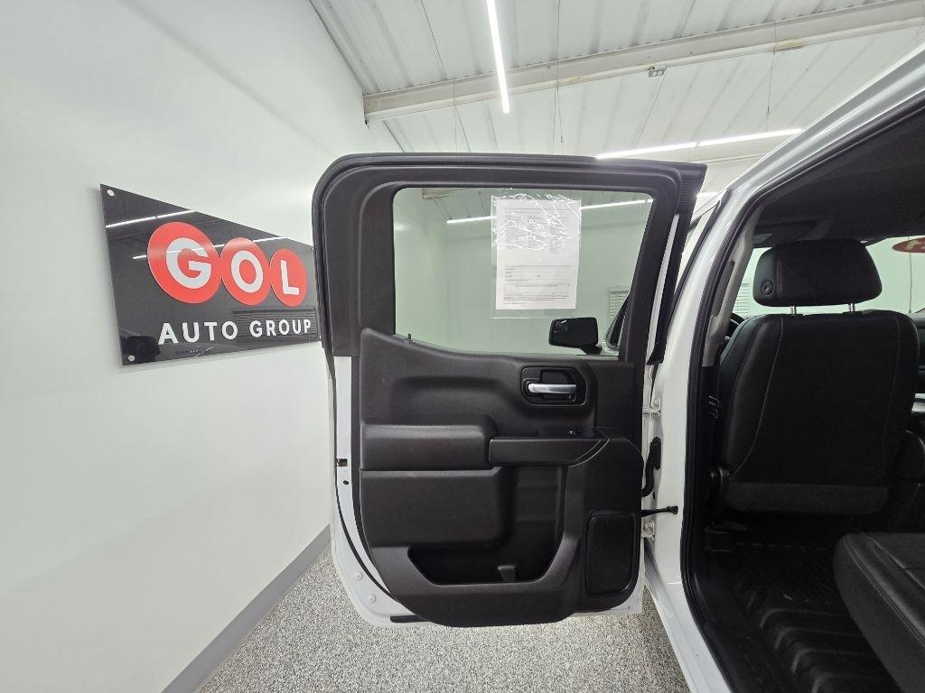 Chevrolet Silverado 1500 Work Truck Crew Cab Short Box 4WD 2021