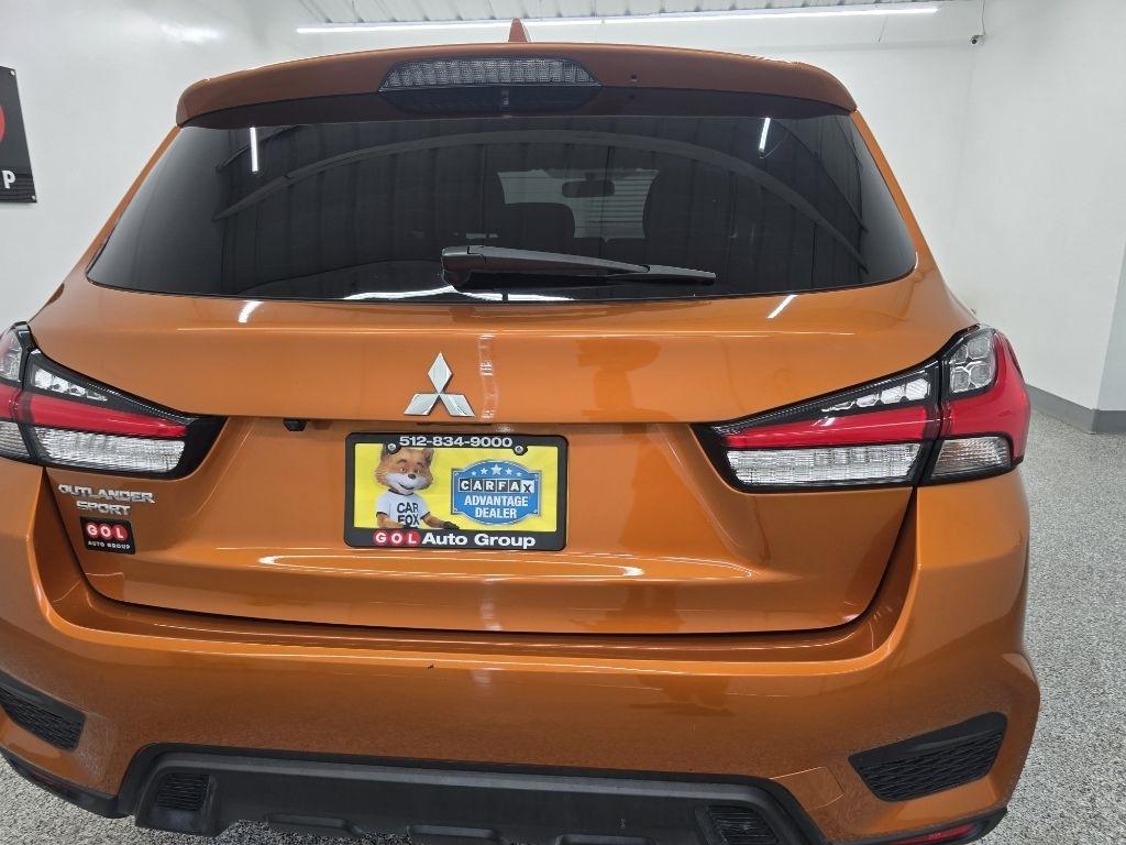 Mitsubishi Outlander Sport 2.0 ES CVT 2020