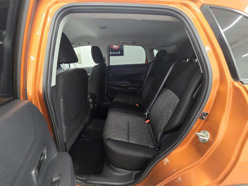 Mitsubishi Outlander Sport 2.0 ES CVT 2020