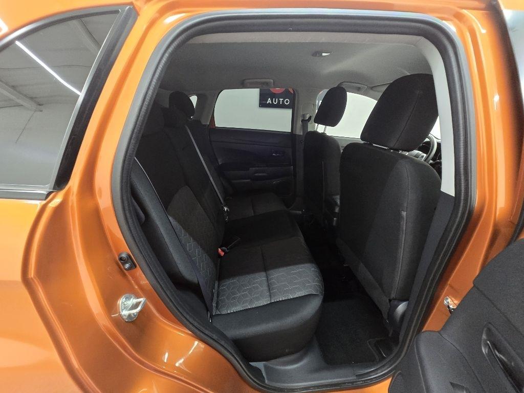 Mitsubishi Outlander Sport 2.0 ES CVT 2020