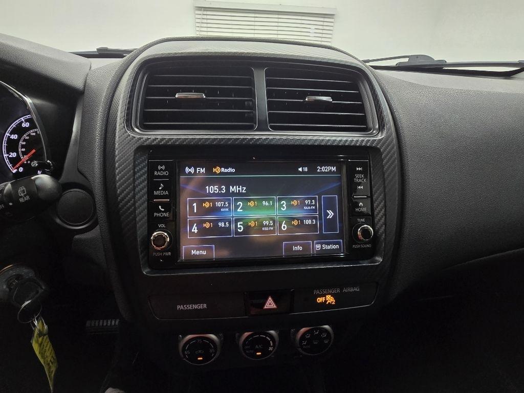 Mitsubishi Outlander Sport 2.0 ES CVT 2020
