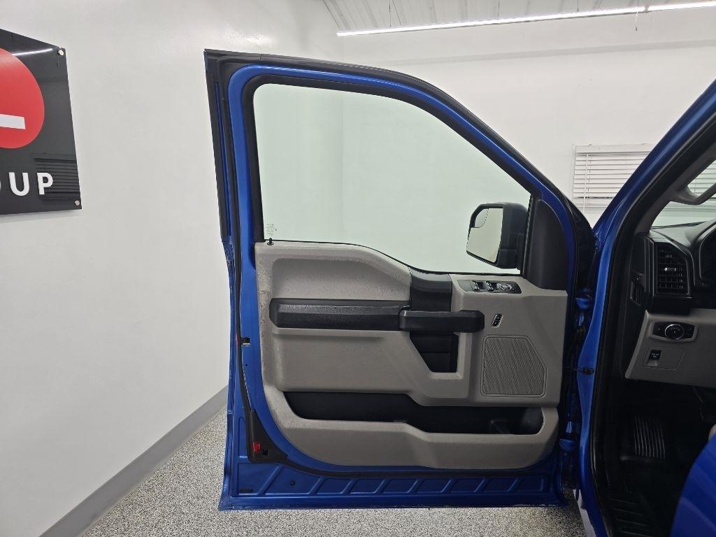 Ford F-150 XL SuperCab 6.5-ft. Bed 2WD 2015