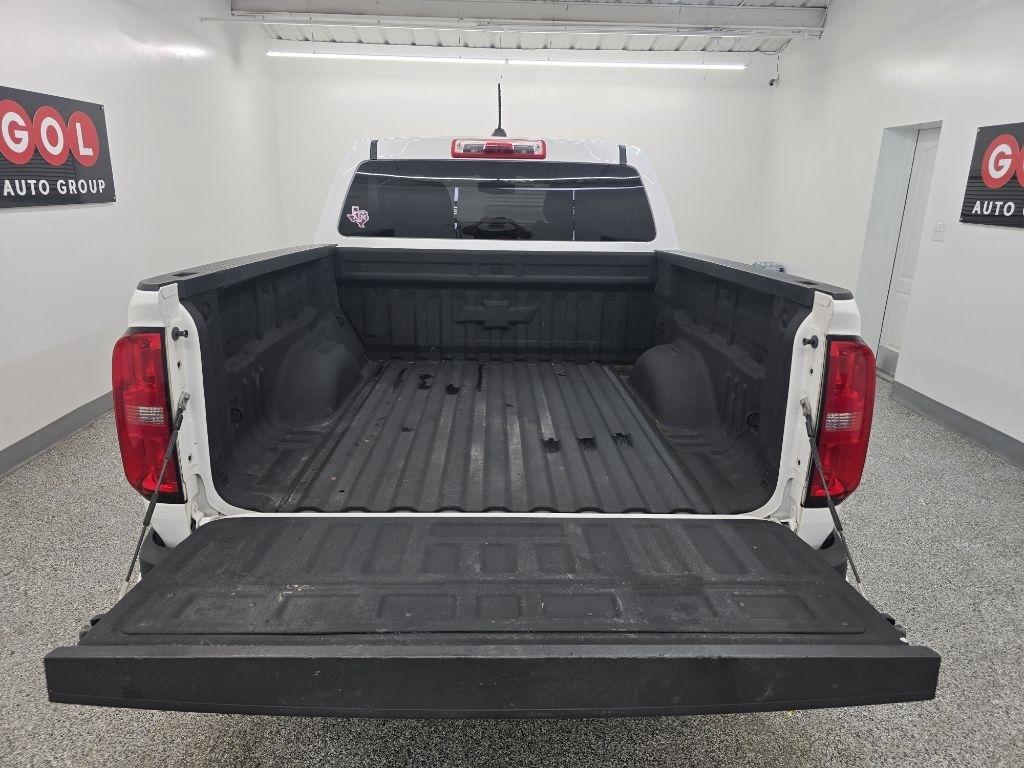 Chevrolet Colorado Work Truck Crew Cab 2WD Short Box 2017