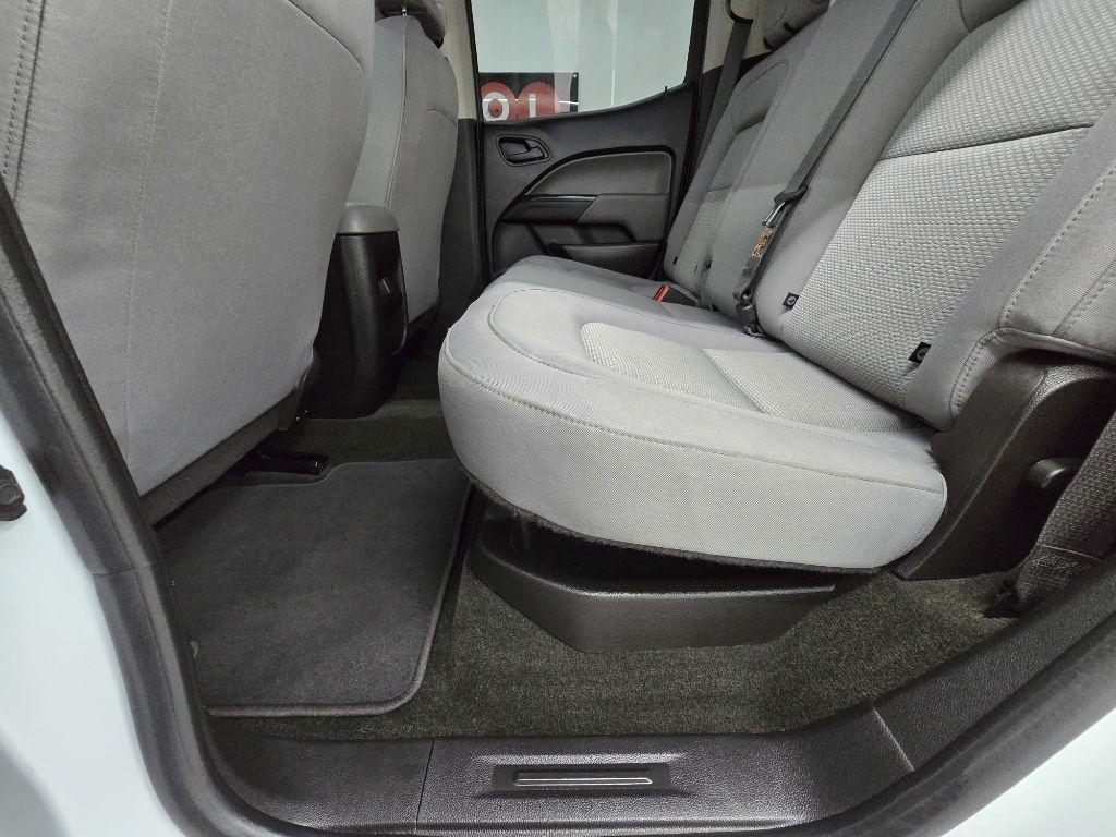 Chevrolet Colorado Work Truck Crew Cab 2WD Short Box 2017