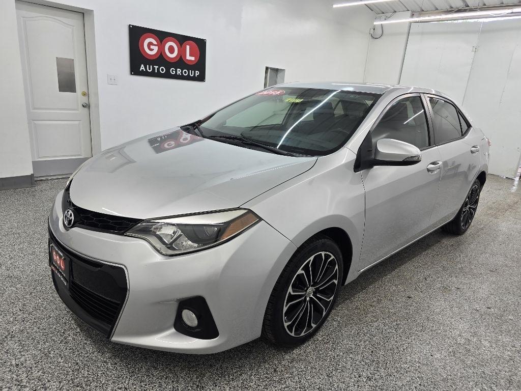 Toyota Corolla S Premium CVT 2015