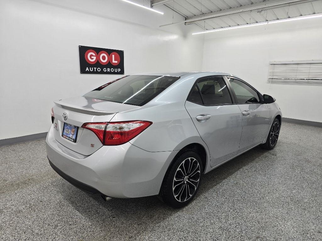 Toyota Corolla S Premium CVT 2015