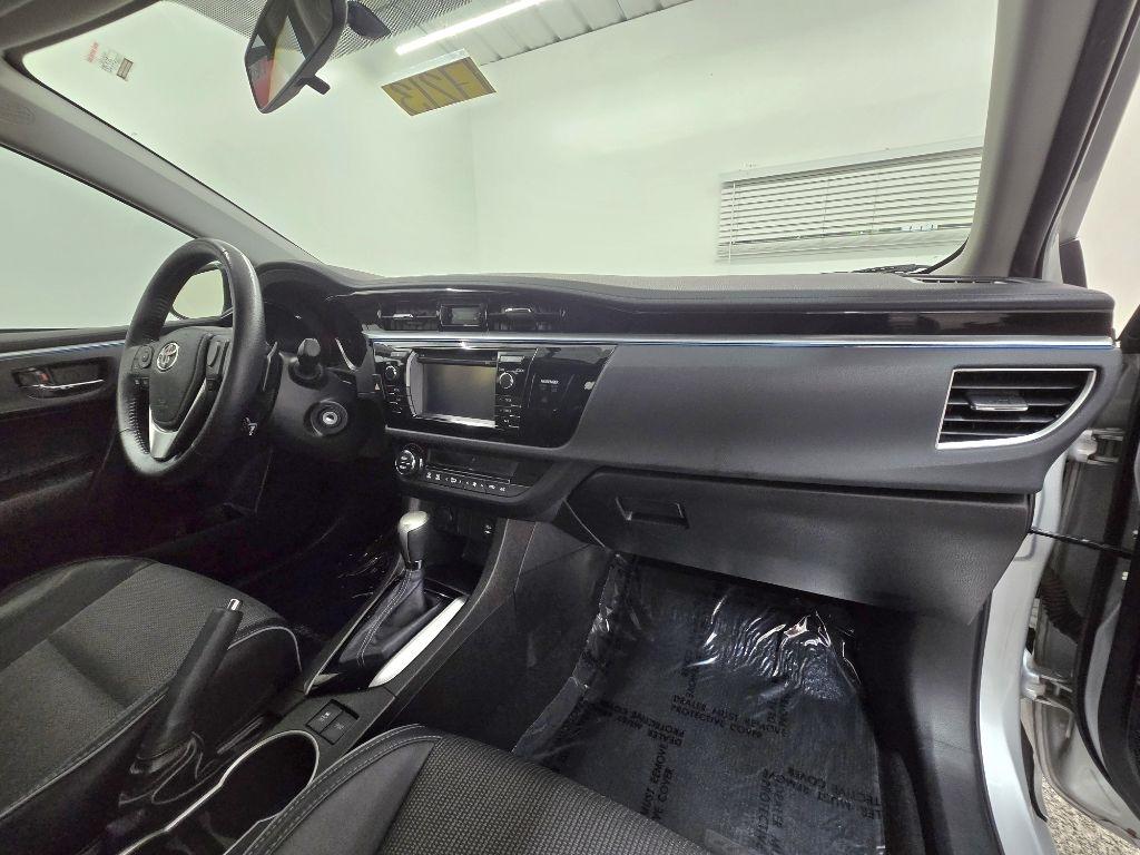 Toyota Corolla S Premium CVT 2015