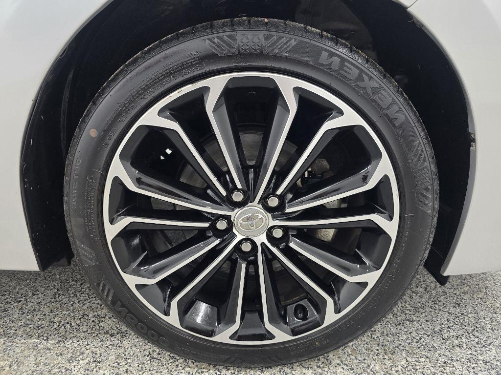 Toyota Corolla S Premium CVT 2015