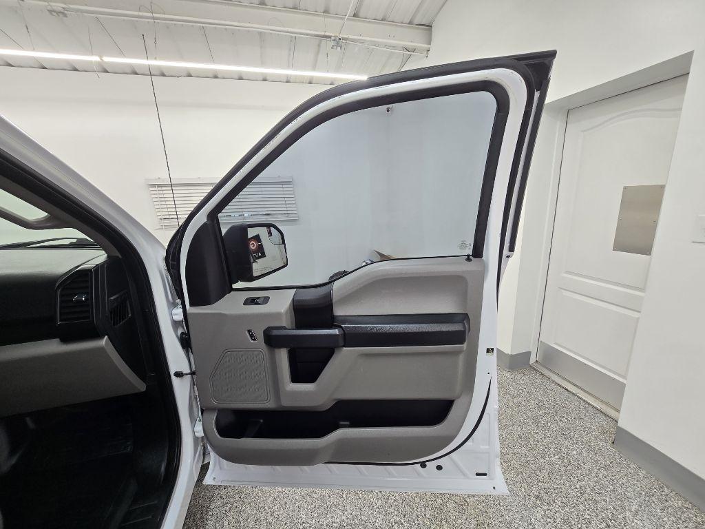 Ford F-150 XL 6.5-ft. Bed 2WD 2017