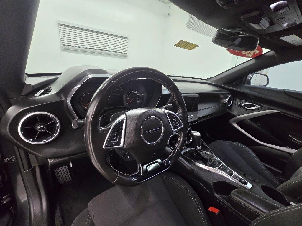 Chevrolet Camaro 1LT Coupe 8A 2018