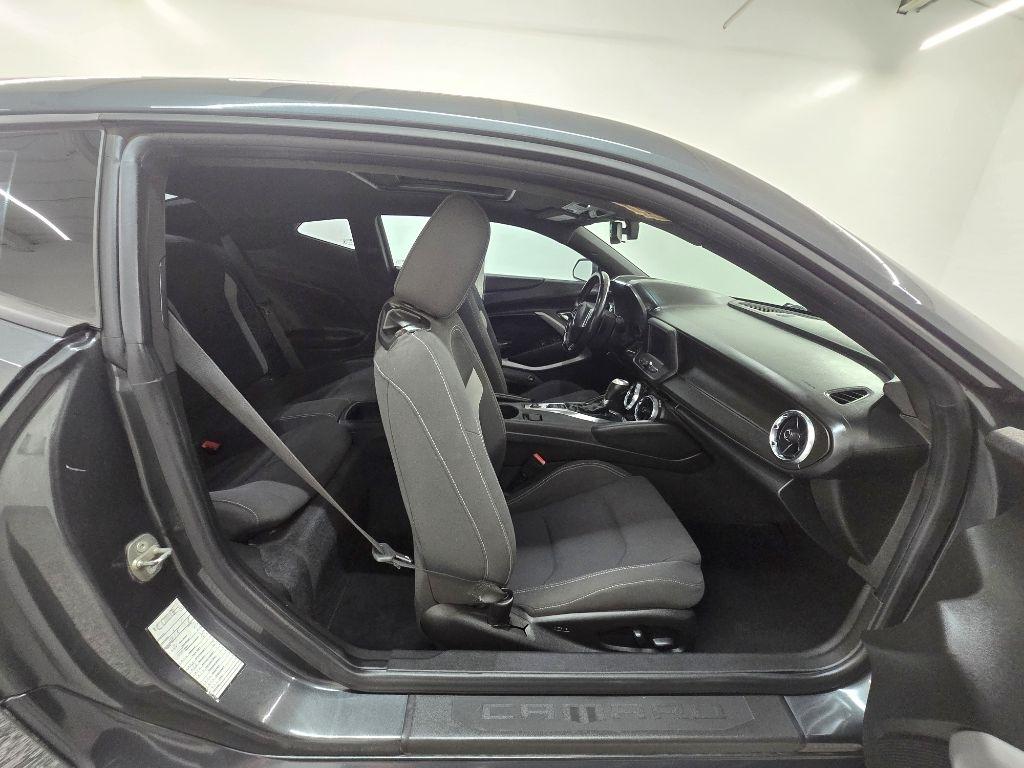 Chevrolet Camaro 1LT Coupe 8A 2018