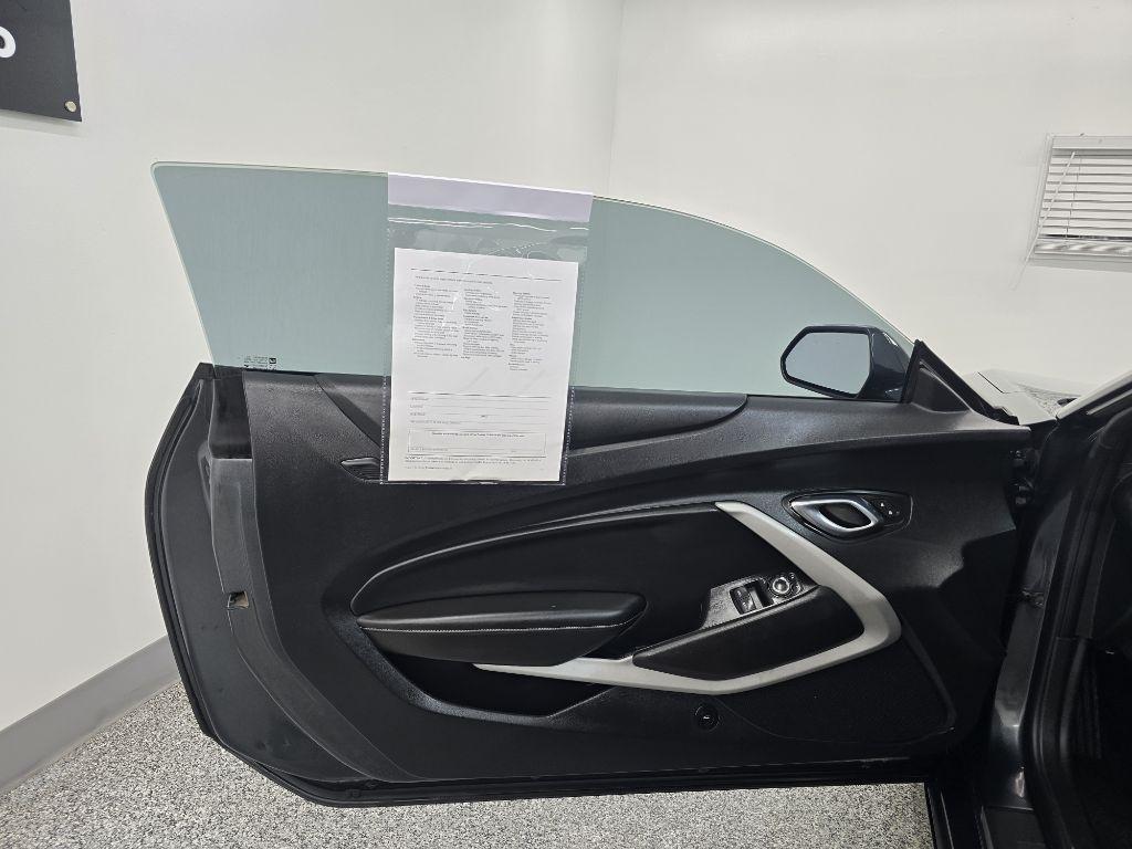 Chevrolet Camaro 1LT Coupe 8A 2018