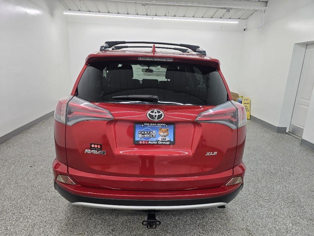 Toyota RAV4 XLE FWD 2016