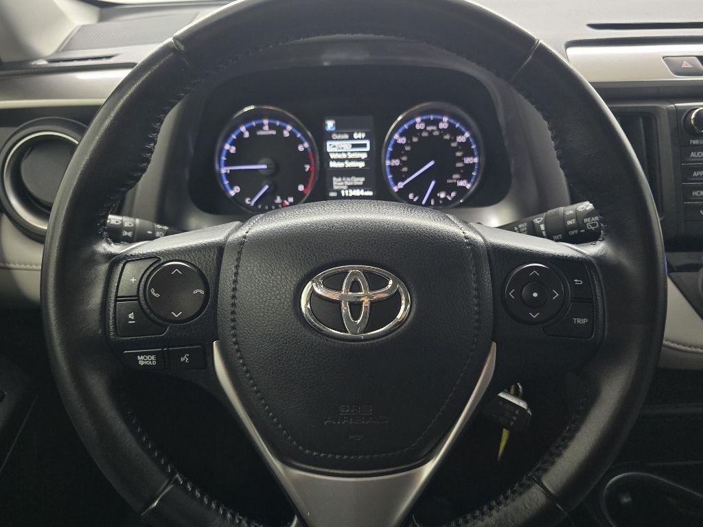 Toyota RAV4 XLE FWD 2016
