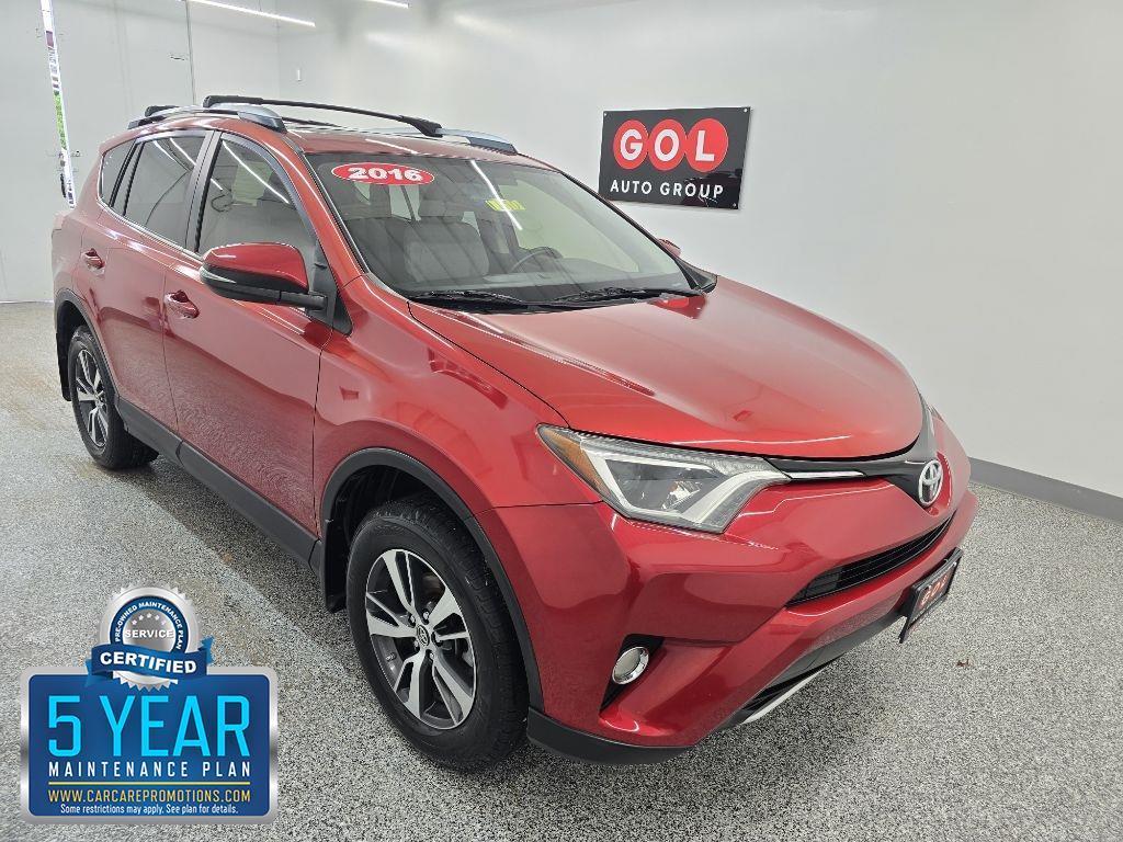 Toyota RAV4 XLE FWD 2016