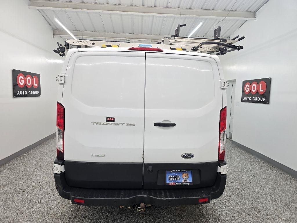 Ford Transit  2017
