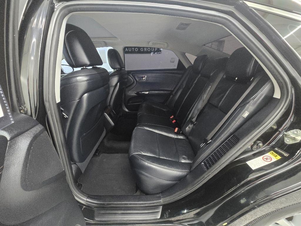 Toyota Avalon Hybrid XLE Premium 2013