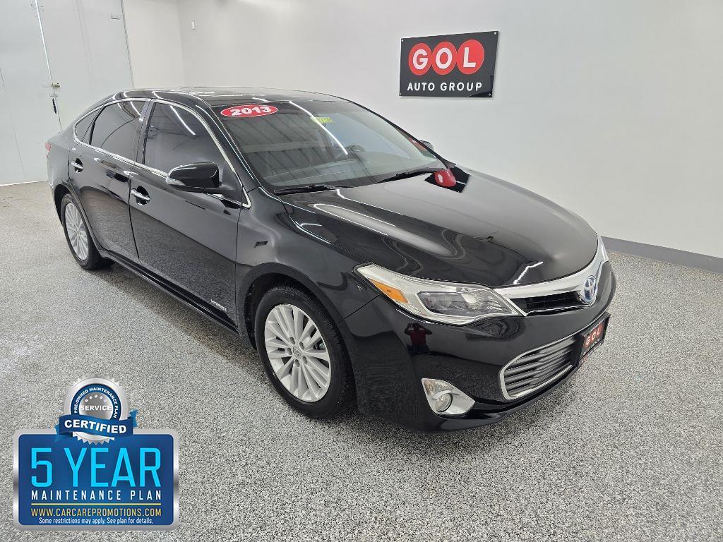 2013 Toyota Avalon Hybrid XLE Premium