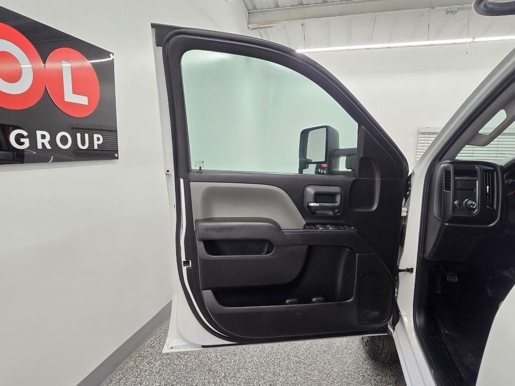 Chevrolet Silverado 2500HD Work Truck Double Cab 2WD 2019