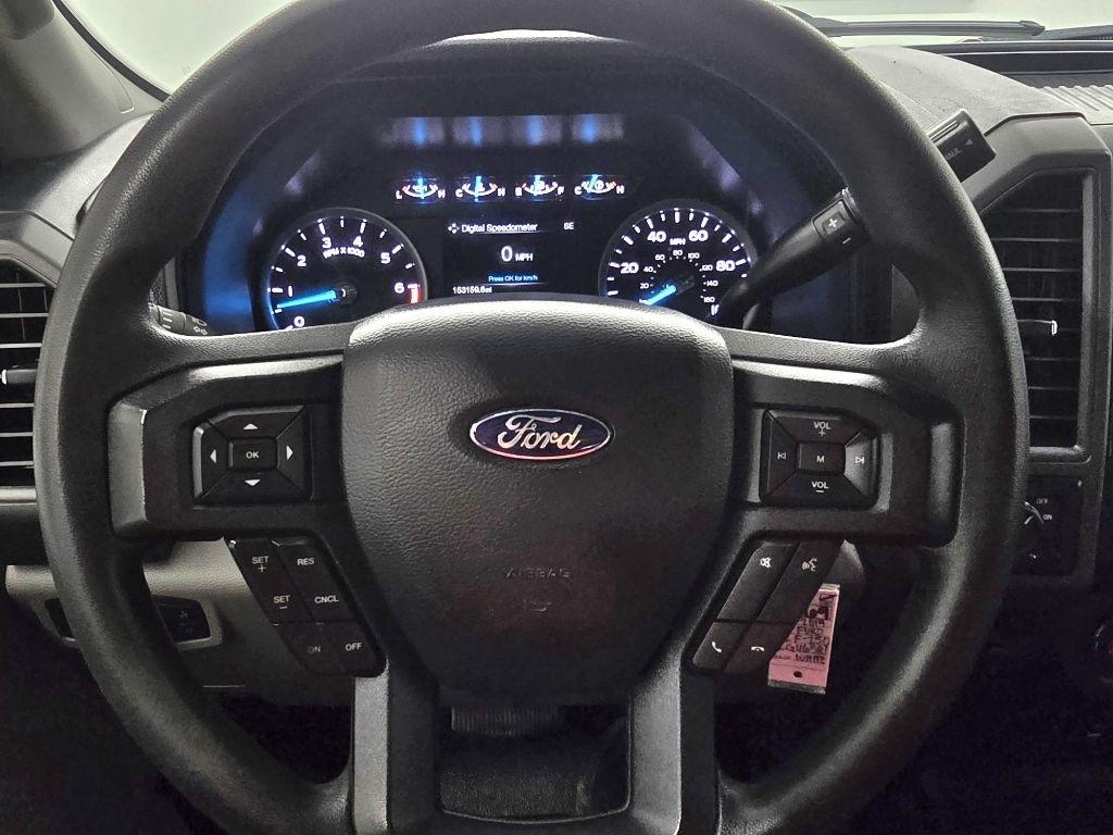 Ford F-250 SD Lariat Crew Cab 2WD 2019