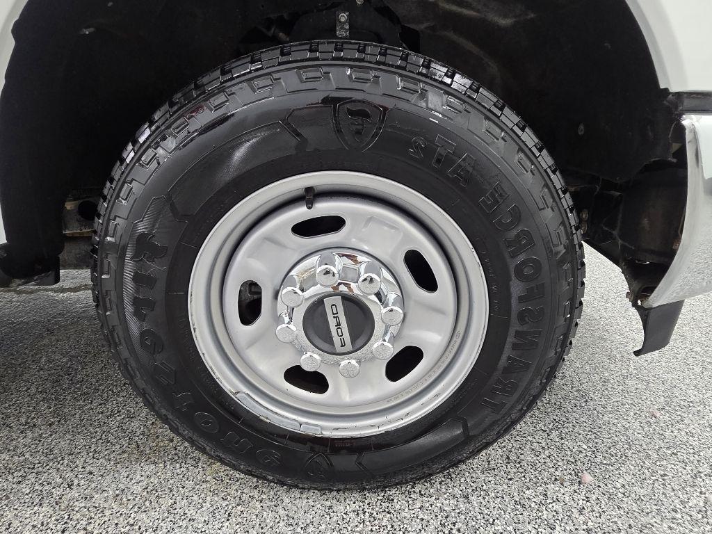 Ford F-250 SD Lariat Crew Cab 2WD 2019