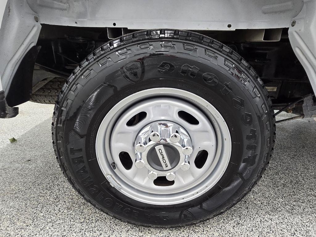 Ford F-250 SD Lariat Crew Cab 2WD 2019