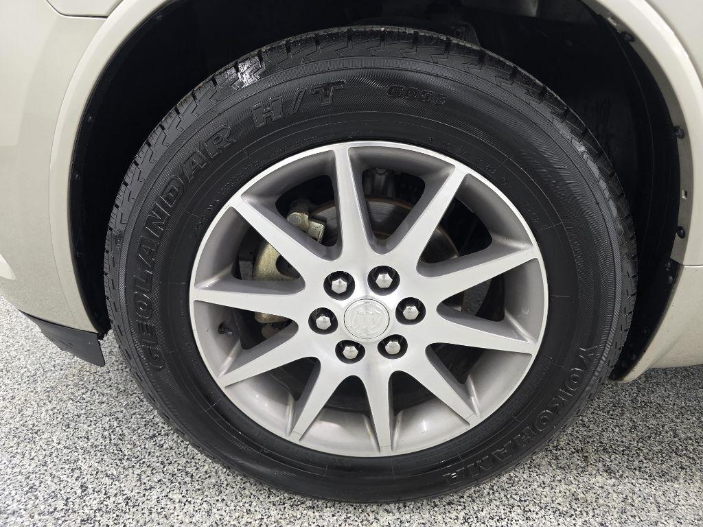 Buick Enclave Leather FWD 2015