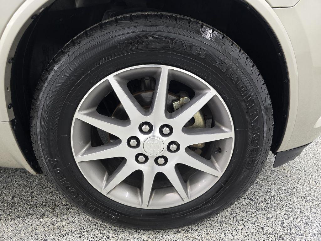 Buick Enclave Leather FWD 2015