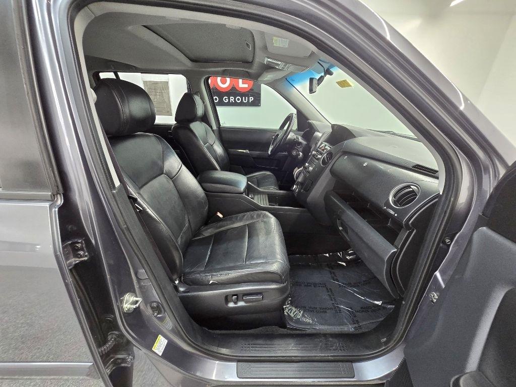 Honda Pilot EX-L 2WD 5-Spd AT with Navigation 2014