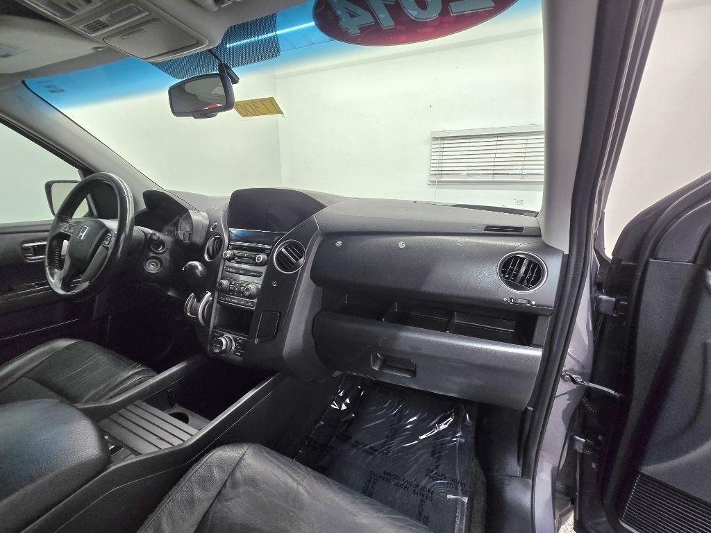 Honda Pilot EX-L 2WD 5-Spd AT with Navigation 2014