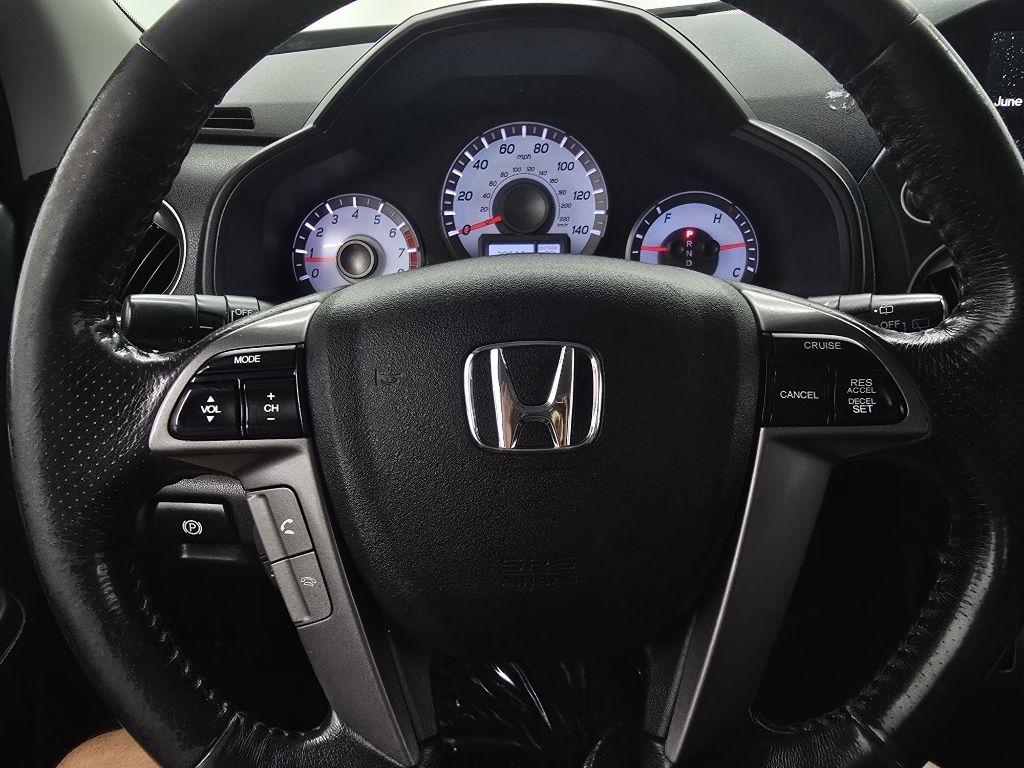Honda Pilot EX-L 2WD 5-Spd AT with Navigation 2014
