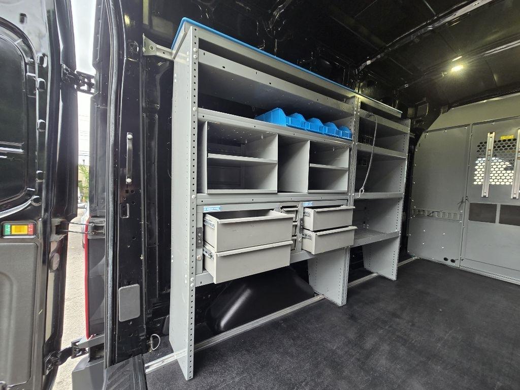 Ford Transit 250 Van High Roof w/Sliding Pass. 148-in. WB 2017