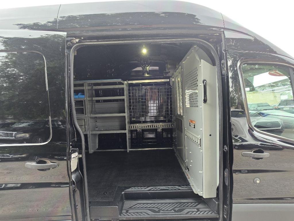 Ford Transit 250 Van High Roof w/Sliding Pass. 148-in. WB 2017