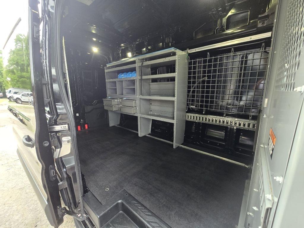 Ford Transit 250 Van High Roof w/Sliding Pass. 148-in. WB 2017