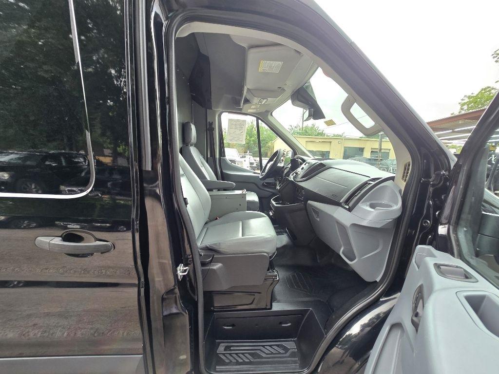 Ford Transit 250 Van High Roof w/Sliding Pass. 148-in. WB 2017