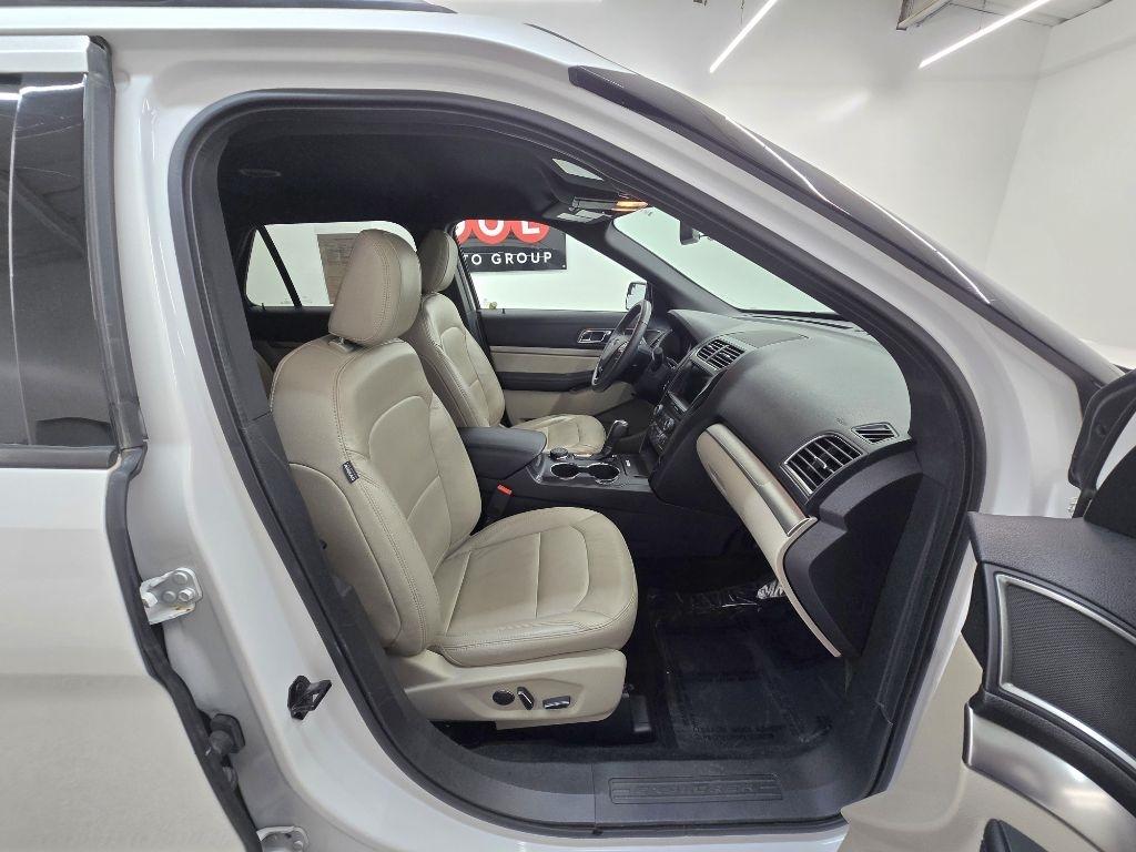 Ford Explorer XLT 4WD 2018